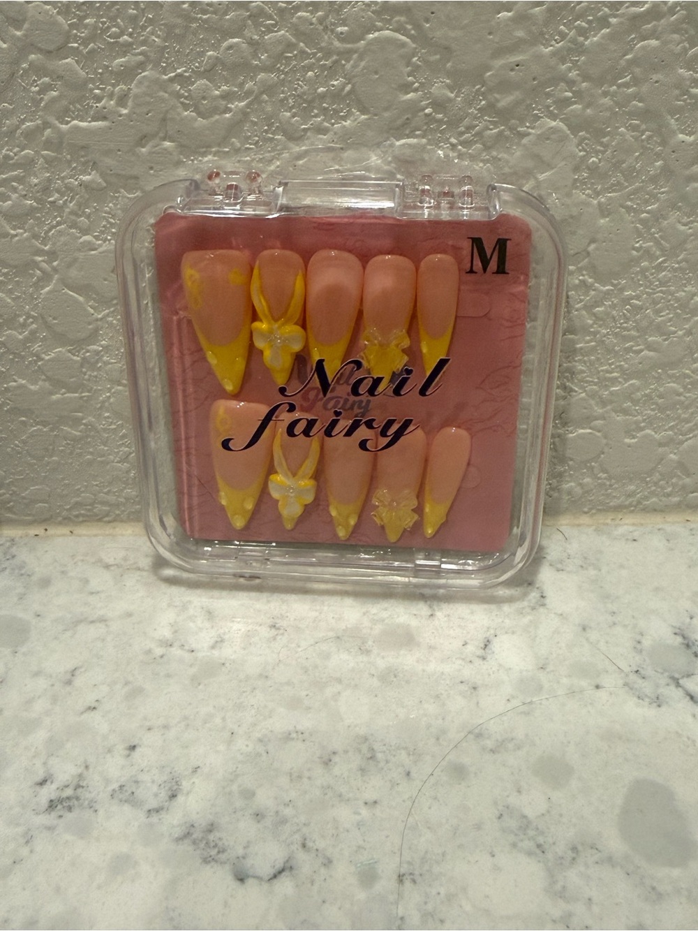 Nail Fairy Press-On Nails - Medium
